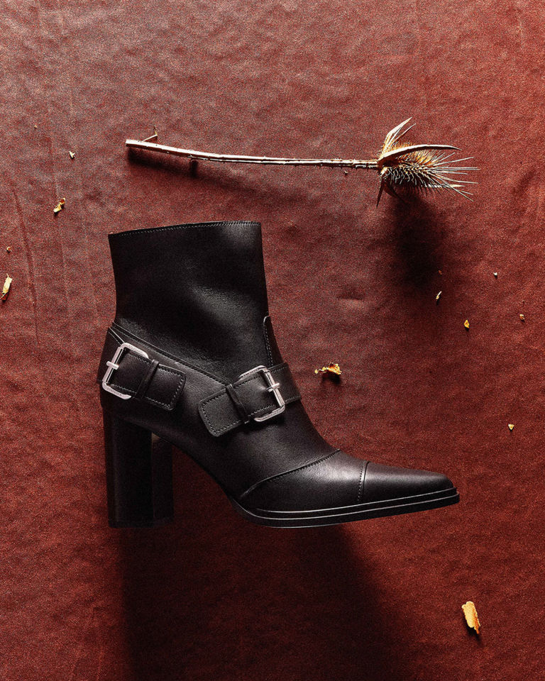 Alder Boot in Black.